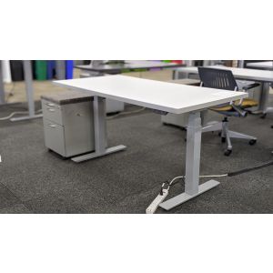 OFC Adjustable-Height Table Desk Set 1